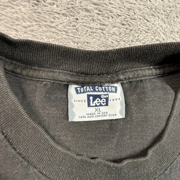 Lee Total Cotton Needs Supervision Vintage Tee Mens XL Black Graphic T-Shirt - Picture 2 of 5